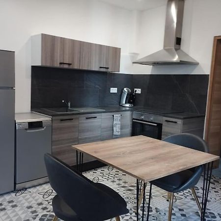 Appartement Avec Terrasse Malaucène Esterno foto