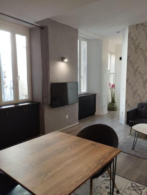 Appartement Avec Terrasse Malaucène Esterno foto